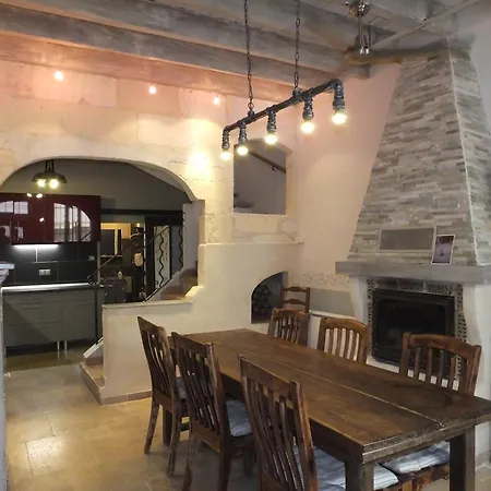 Rosemonde Holiday home Arles